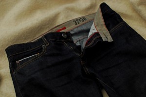 CustomFitSelvedgeJeans